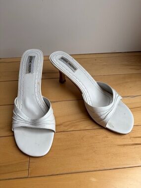 Steve Madden White Leather Open-Toe Mule Heels